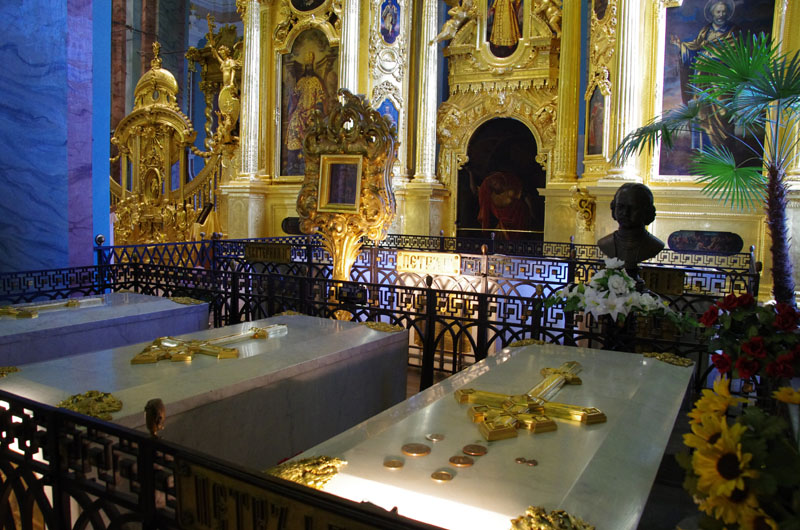 Cathédrale St Pierre et St Paul - Tombeaux des Romanov