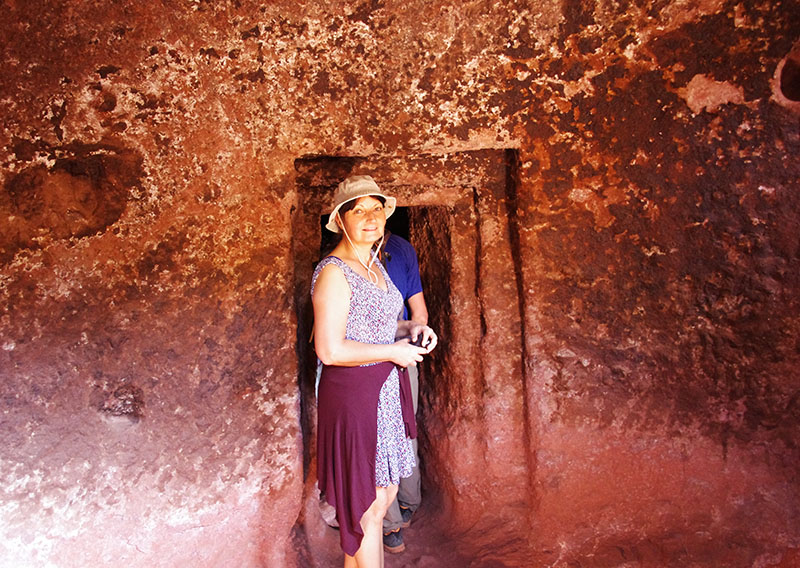 Lalibela - Dans le dédale des tunnels d'accès