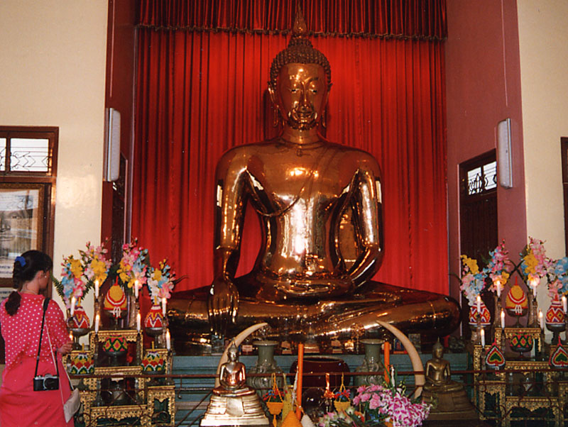 Wat Trai-Mit