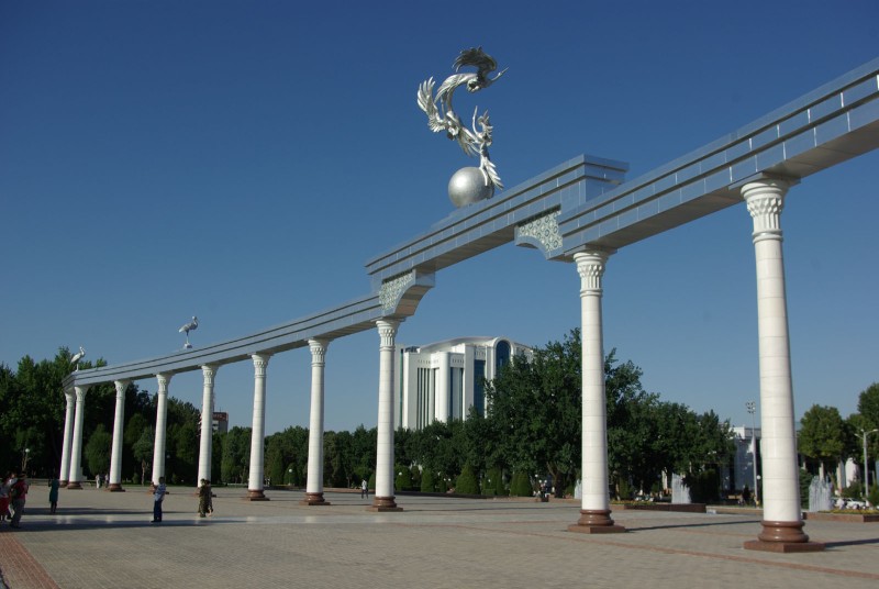 Tachkent place de l'indépendance