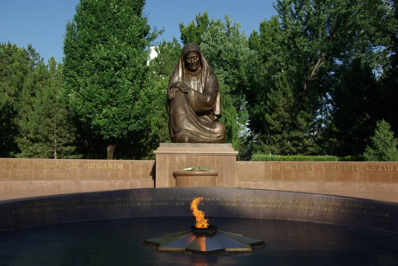 Tachkent monument aux morts