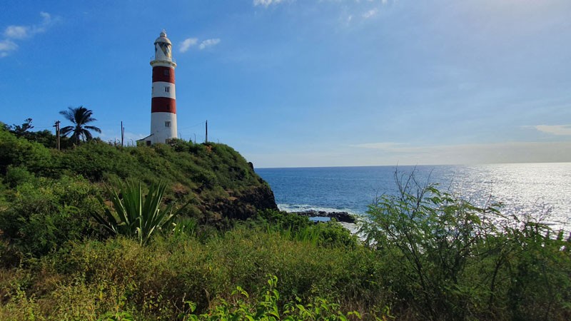 Phare pointe aux caves