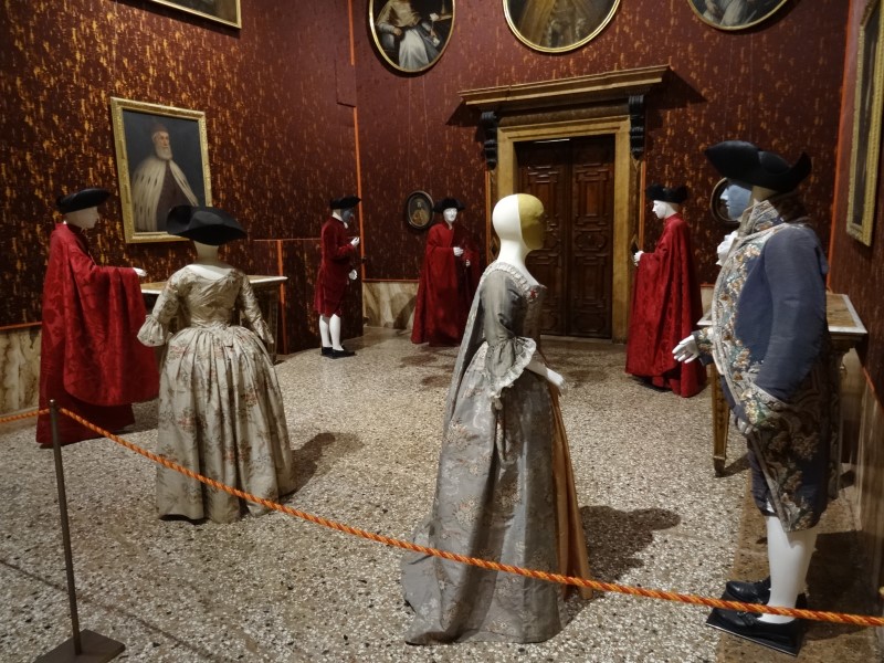 Palazzo Mocenigo - Collection de textiles