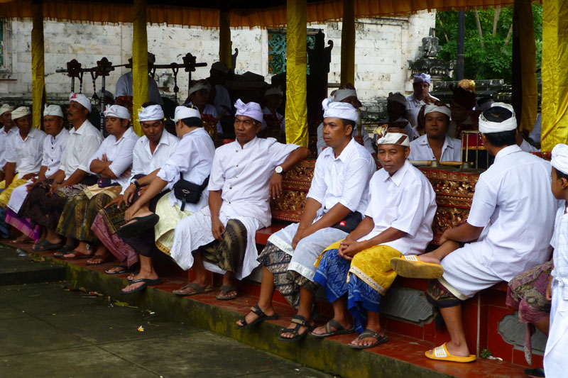 Padangbai fête du temple