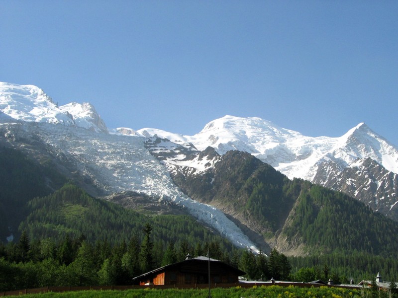Glacier des Bossons et Mont Blanc