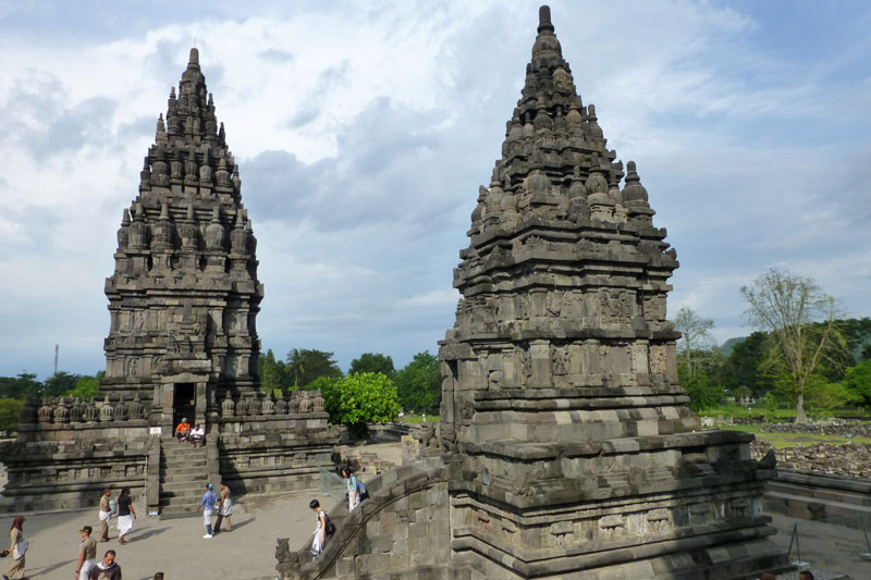 Prambanan - Temples de Vishnu et Brahma