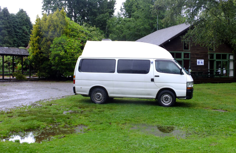 Rotorua  - Camping sous la pluie
