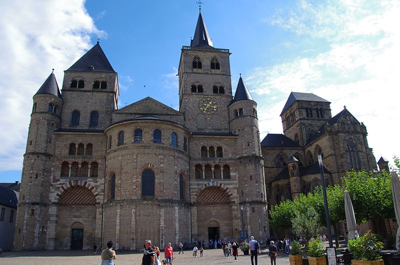 Trier - Cathédrale St Pierre 4èm siècle