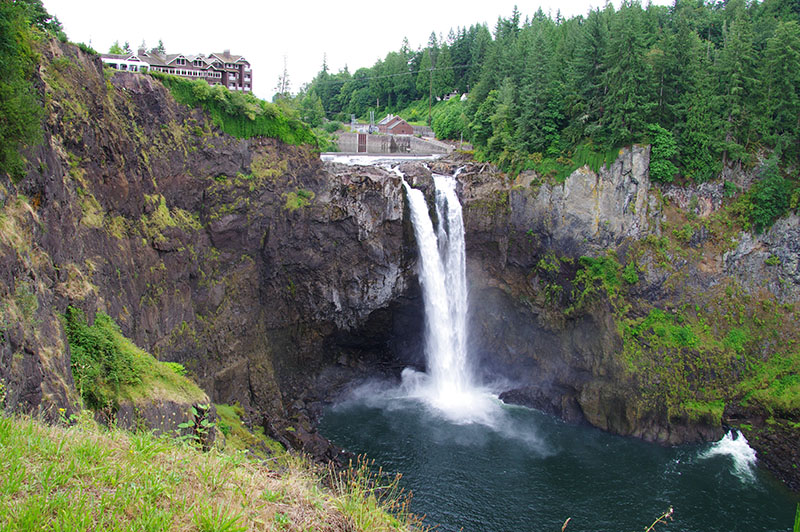 Snoqualmie falls