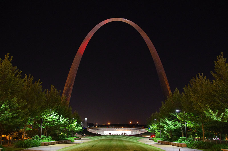 St Louis - By night
