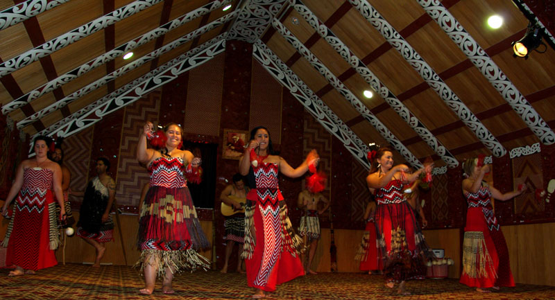 Te Po - Spectacle Maori