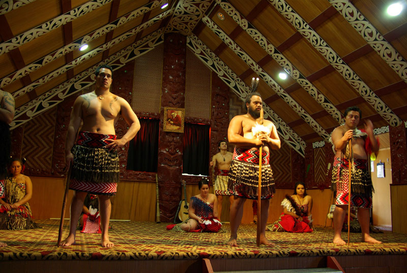 Te Po - Spectacle Maori