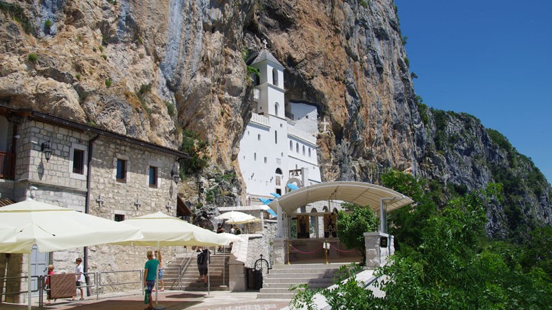 Monastère d'Ostrog