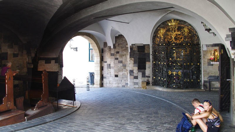Zagreb porte de pierre