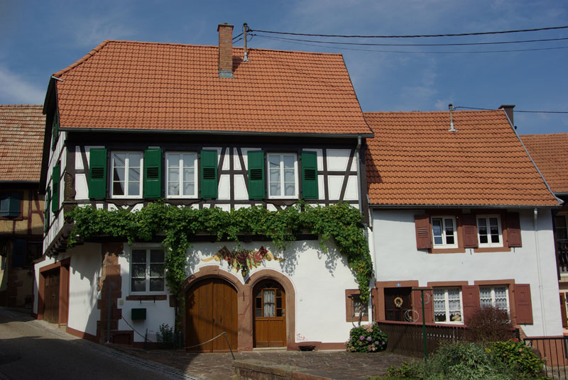 Oberbronn village